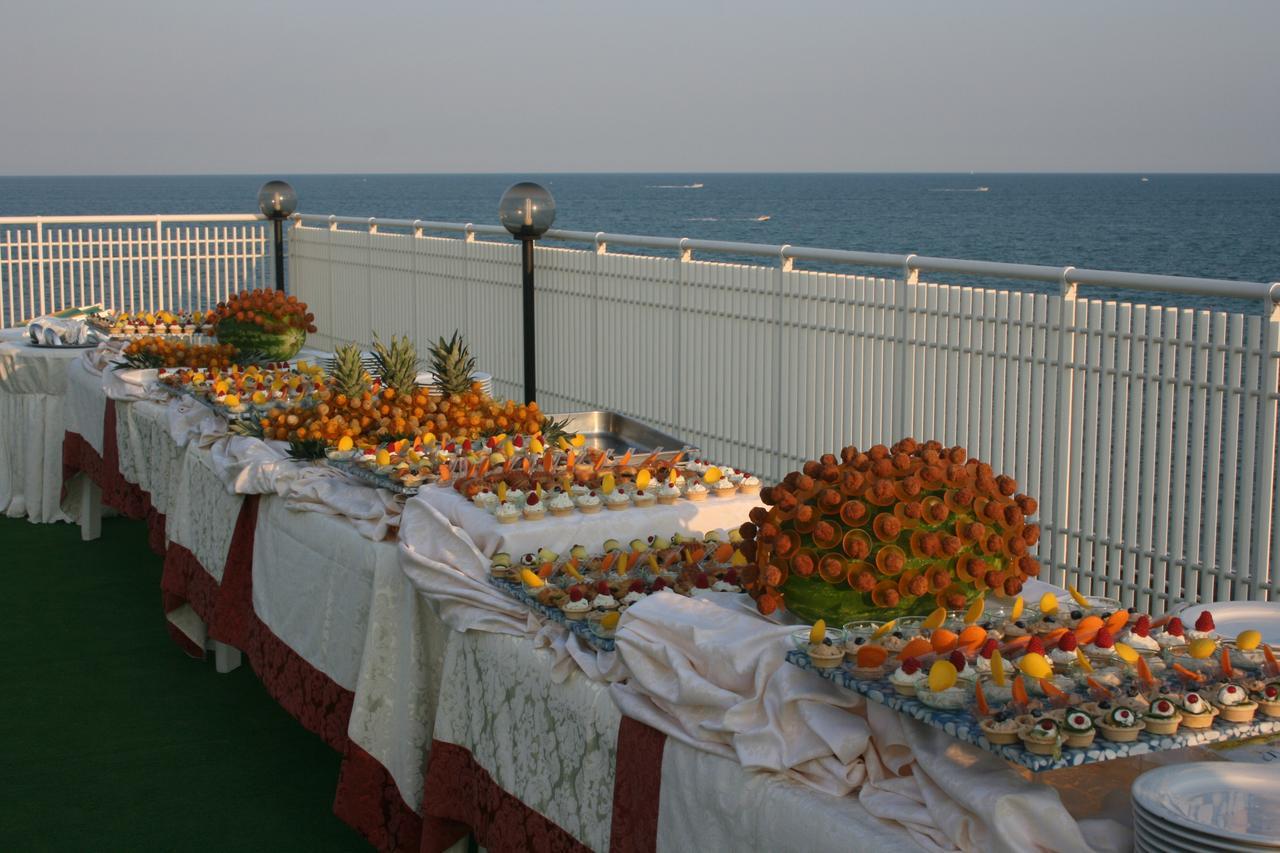 Hotel Adria Sul Mare Каорле Экстерьер фото